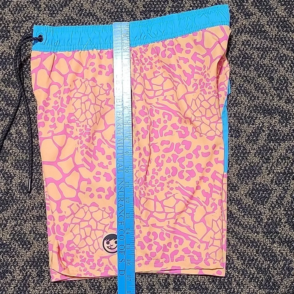 NEFF Men's Daily Animal Hot Tub Board Shorts for Swimming